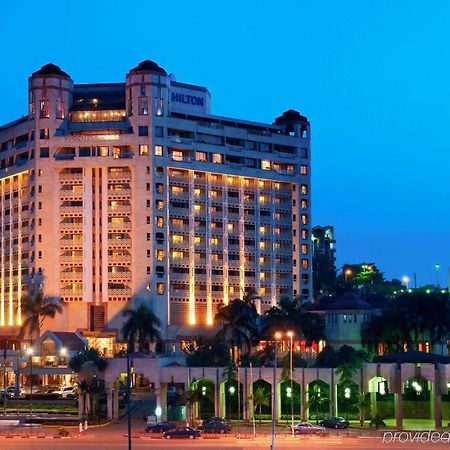 Hilton Yaounde Hotel Buitenkant foto