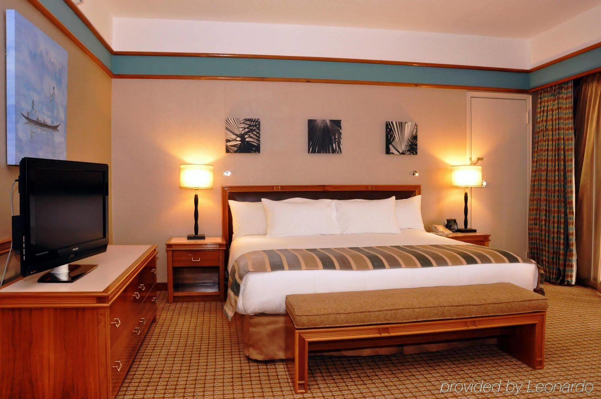 Hilton Yaounde Hotel Kamer foto
