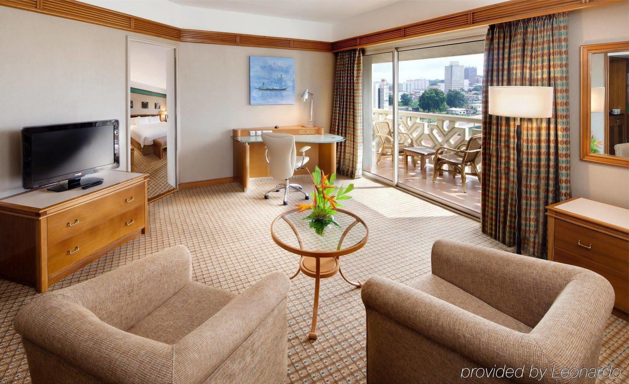 Hilton Yaounde Hotel Kamer foto